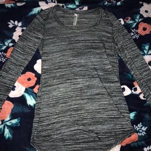 Woman’s long sleeve shirt
